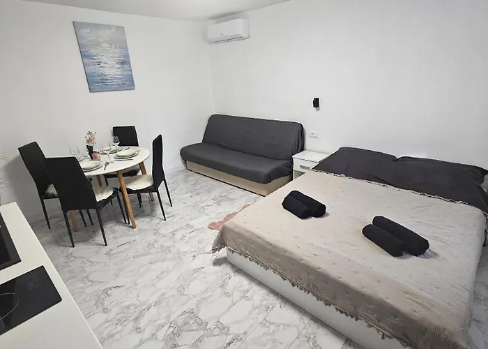 Apartment Monvidal Pula